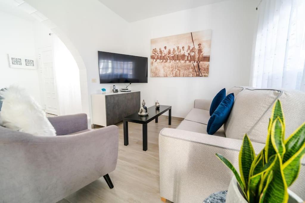 Vivienda Vacacional Efriland Frontera Kültér fotó