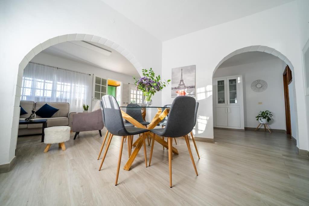 Vivienda Vacacional Efriland Frontera Kültér fotó